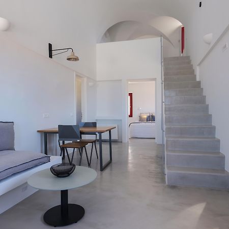 Aplada Suites Иа Екстериор снимка