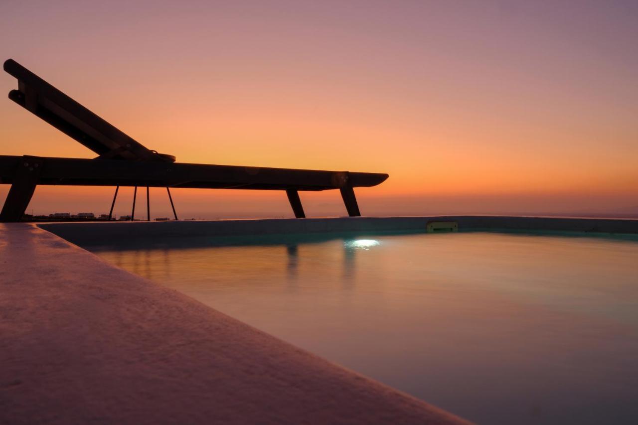 Aplada Suites Иа Екстериор снимка