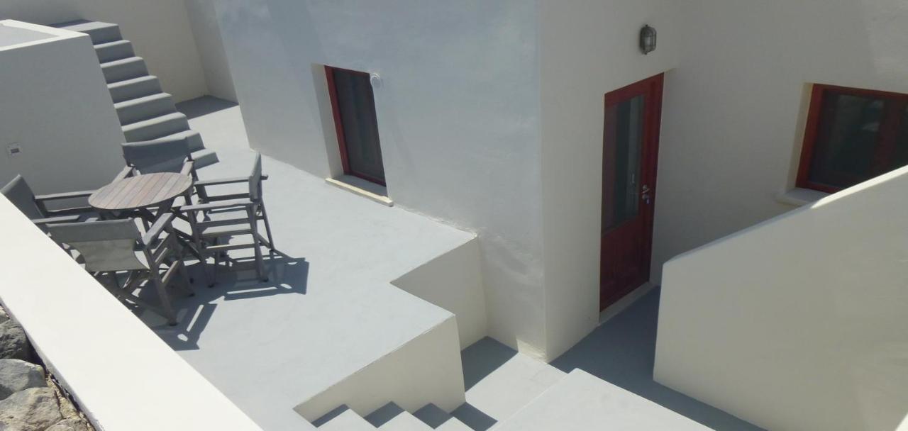 Aplada Suites Иа Екстериор снимка