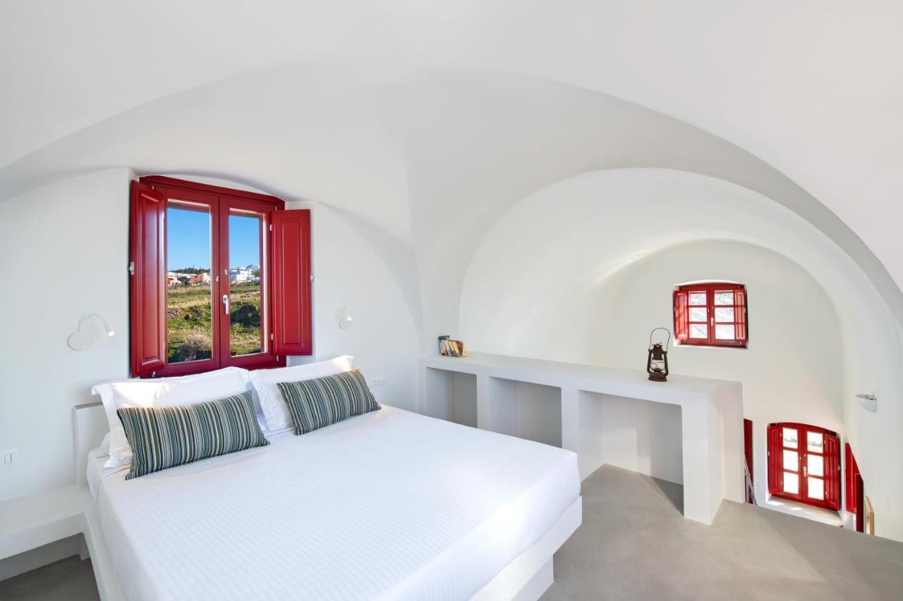 Aplada Suites Иа Екстериор снимка