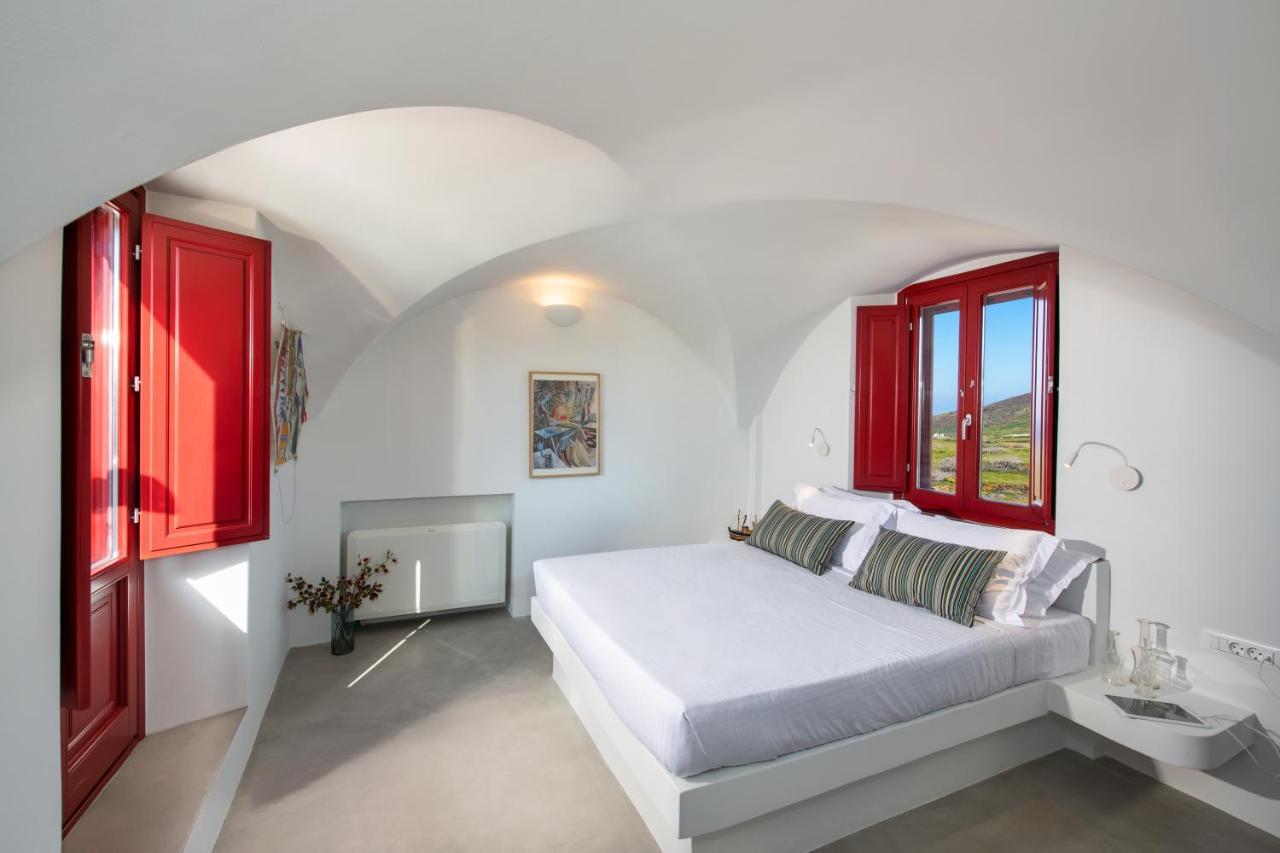 Aplada Suites Иа Екстериор снимка