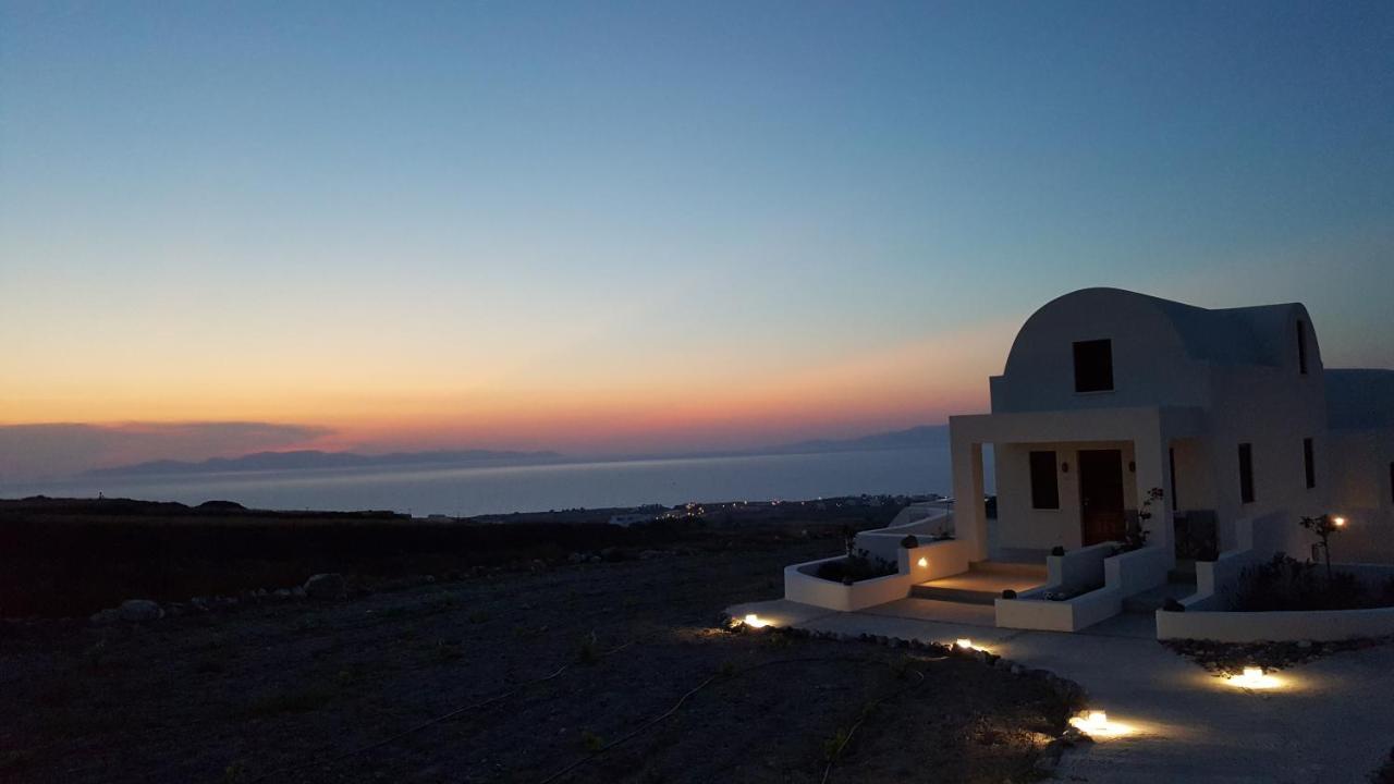 Aplada Suites Иа Екстериор снимка